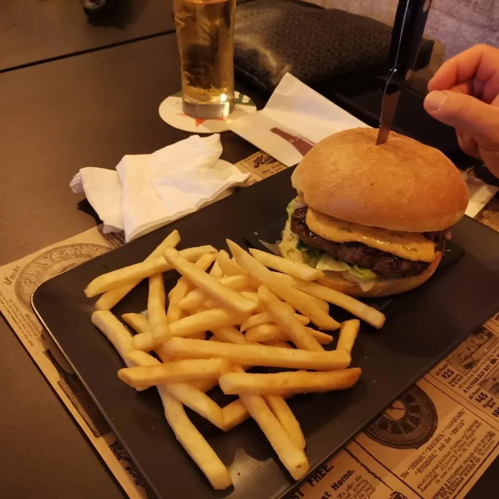 Menü_Lux Pub&Grill_Rapolla_Bild_1