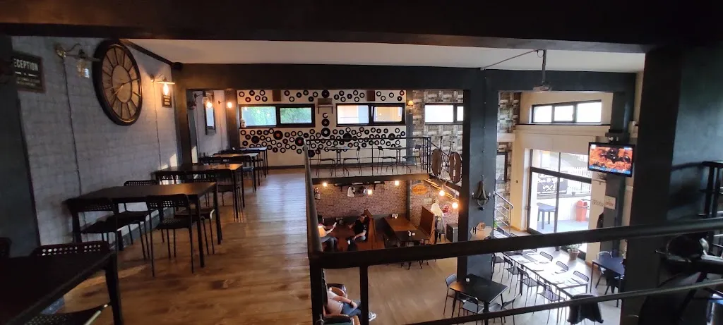 Raffy_Lux Pub&Grill_Rapolla_Bewertung