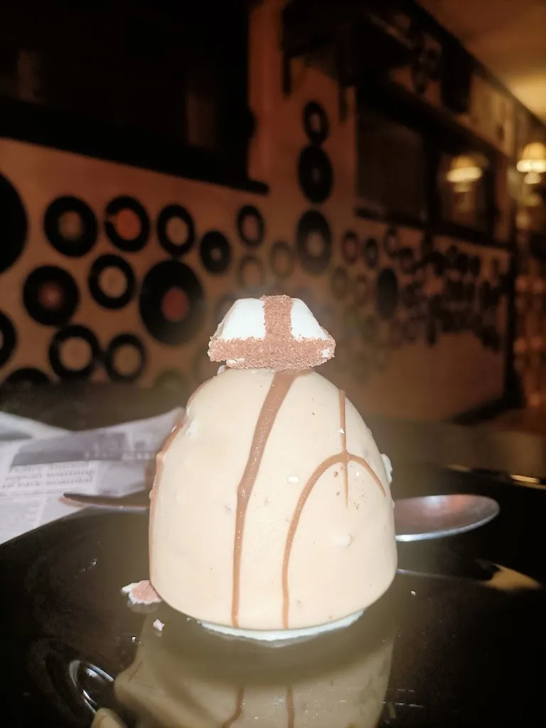 Miriam Di Maio_Lux Pub&Grill_Rapolla_Bewertung