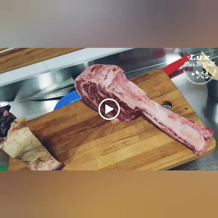 Lux Pub&Grill_Rapolla_slider_image_2