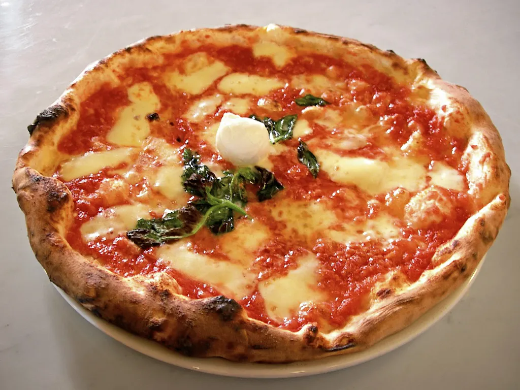 riccardo Senior_Antica pizzeria Mottola_Rapolla_review