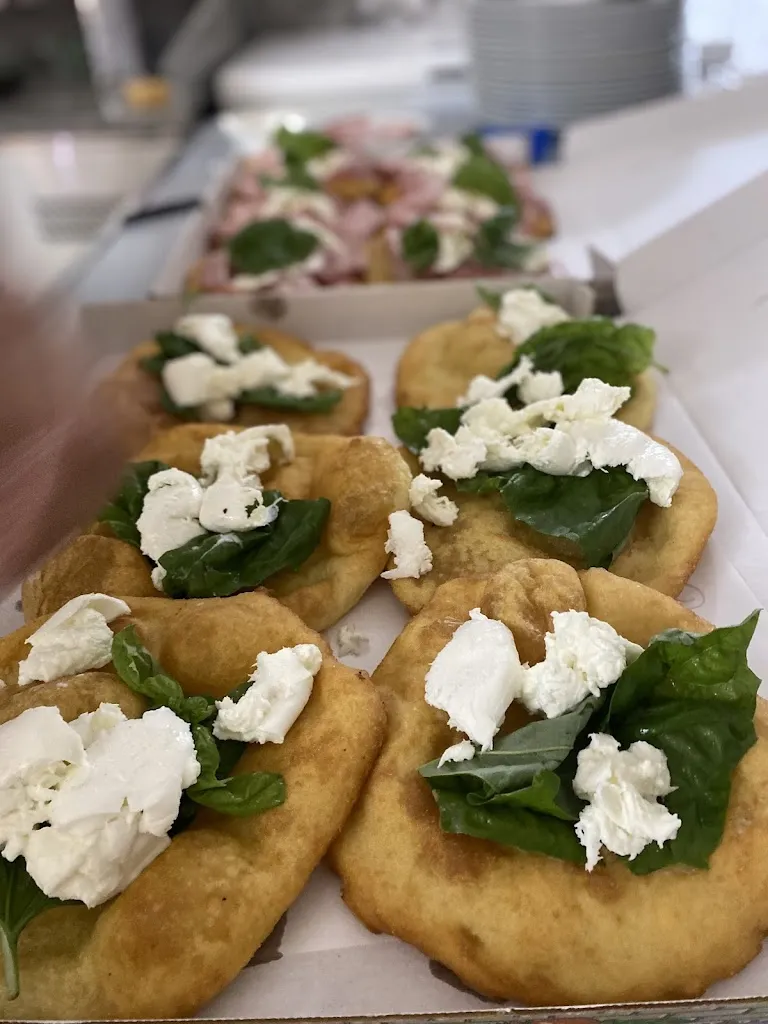 Antica pizzeria Mottola_Rapolla_slider_image_3