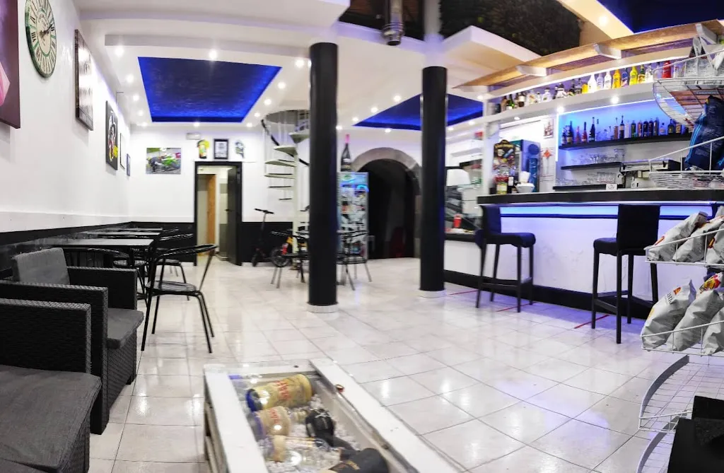 Another Story Da Leo_Rapolla_slider_image_1