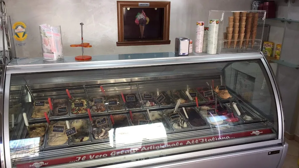 Gianmarco Tirico_Gelatiamo_Rapolla_recensione