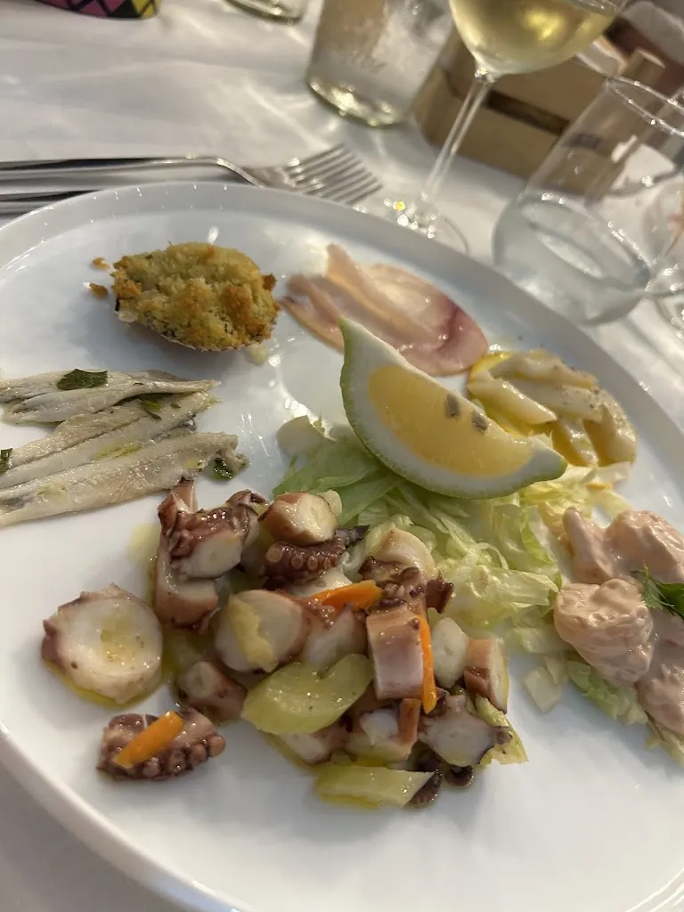 Sebnem Guler_Red Restaurant_Policoro_review