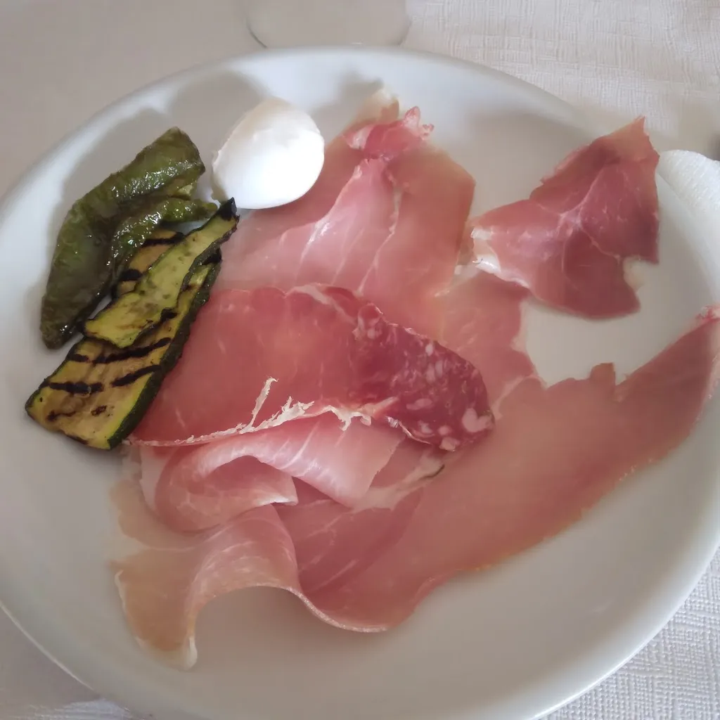 4 Stagioni Bar Ristorante_Ripacandida_slider_image_3