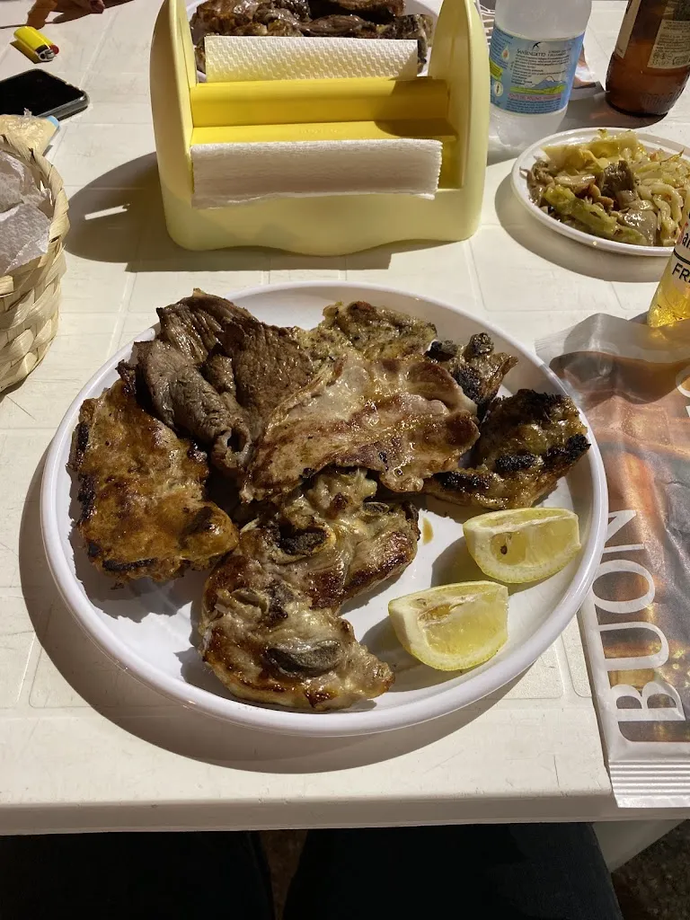 Paninoteca Macelleria Da Messere_Ripacandida_slider_image_2