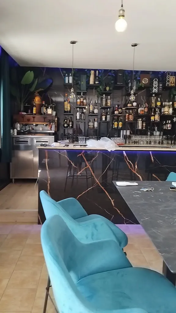 TENUTA LUNOA_Salandra_slider_image_3