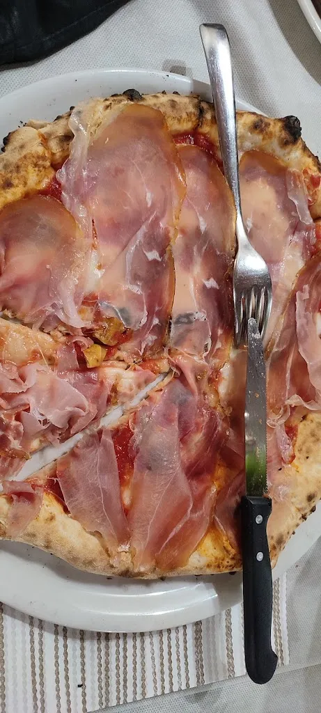 Luciano Genovese_Agriturismo Petrosa_San Costantino Albanese_review