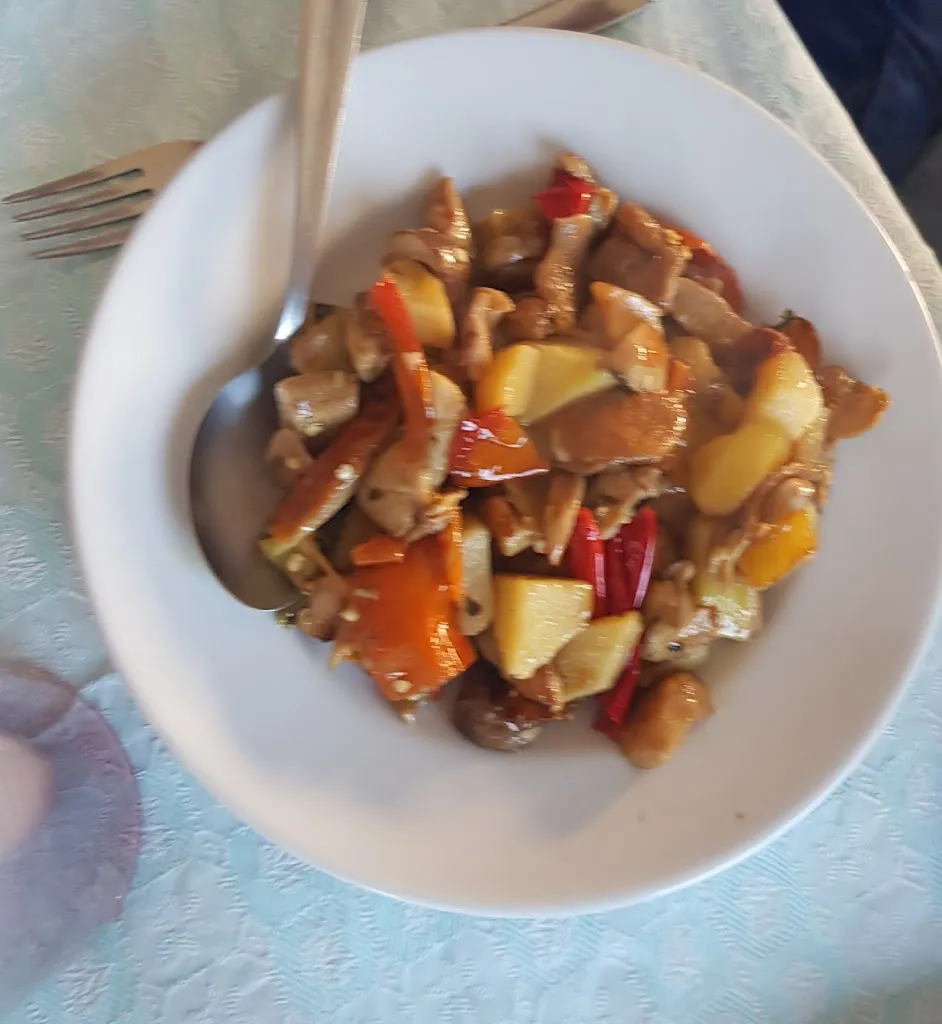 Menu_Bar Ristorante Pizzeria Affittacamere Tri Kartuçe_San Costantino Albanese_image_1