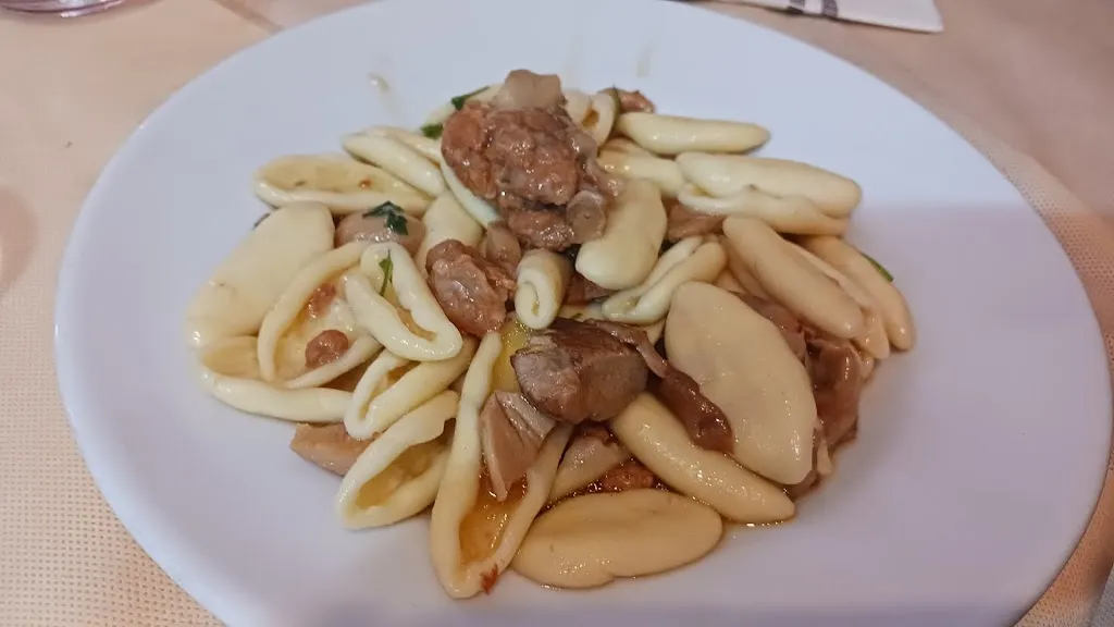 Piero Alo'_Bar Ristorante Pizzeria Affittacamere Tri Kartuçe_San Costantino Albanese_review