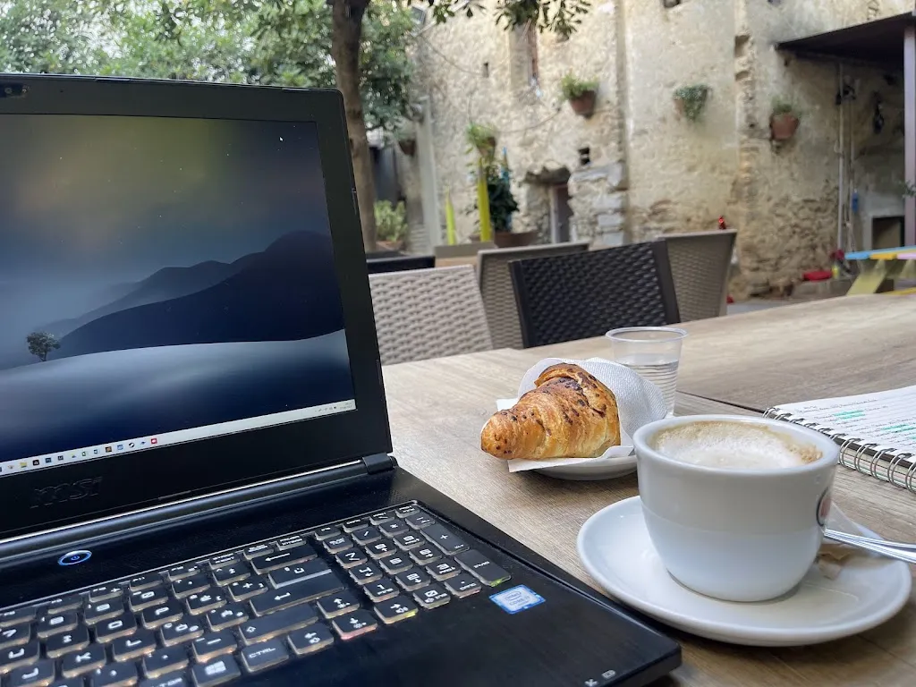 Barone Drink & Food restaurant in San Mauro Forte