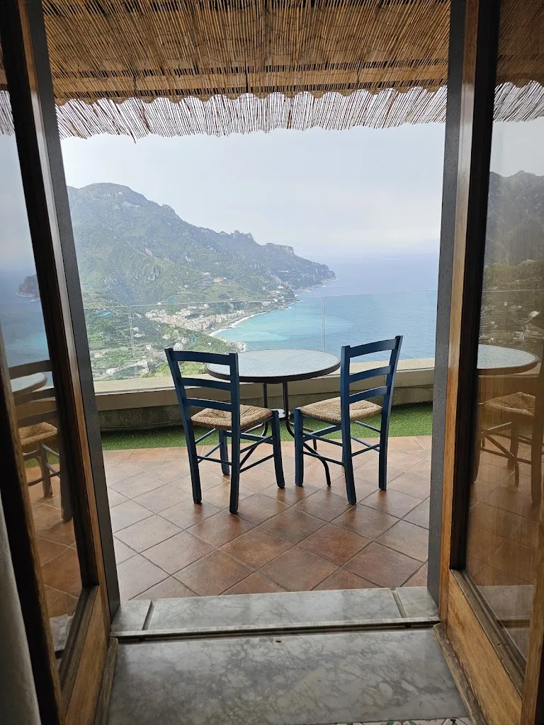 Susanne Pearson_Salvatore Ravello_Rivello_review