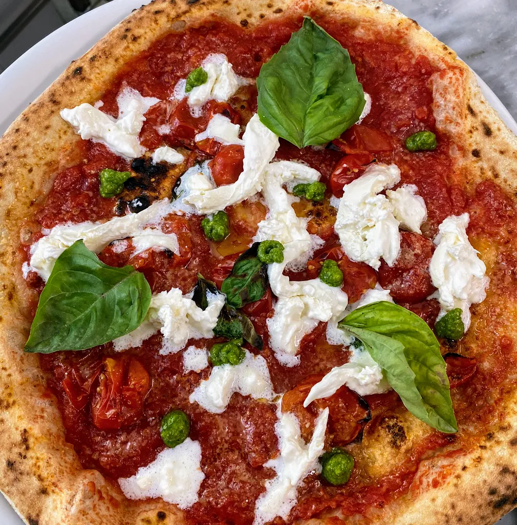 Mimí Pizzeria&Cucina_Rivello_slider_image_2