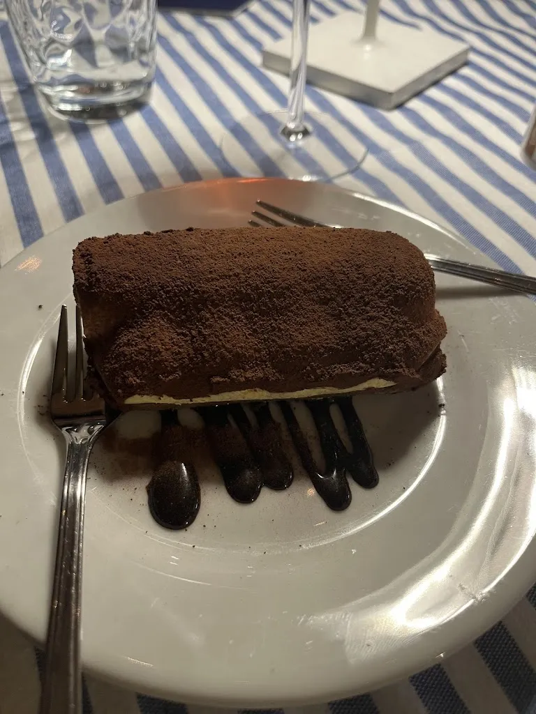 Menu_Sea view pizza - Giuliana's view_Rivello_image_9