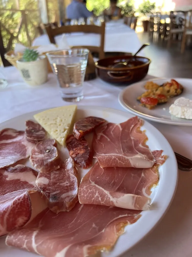 Da Agostino_San Severino Lucano_slider_image_3