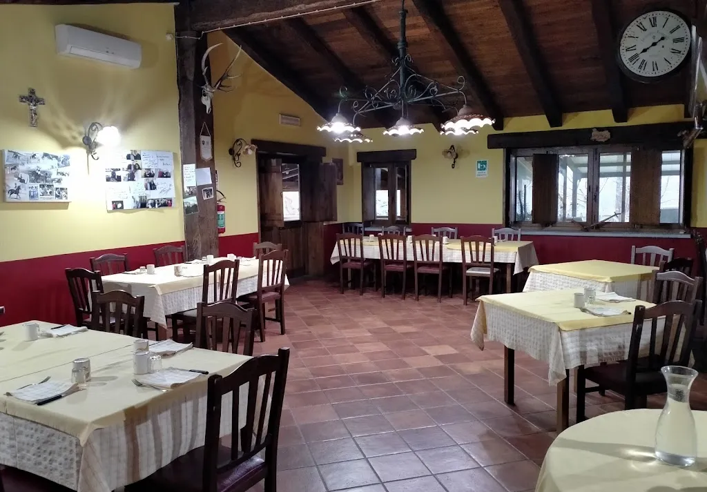 Agriturismo Crescente restaurant in San Severino Lucano
