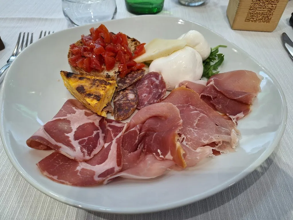 Ristorante Narciso_Sarconi_slider_image_3