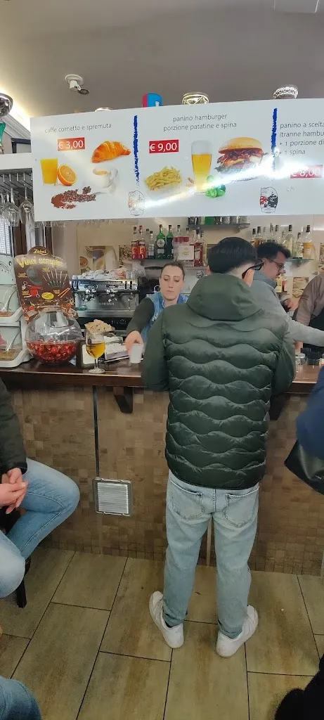 NiK Vit_Lounge Caffè Umberto I_Satriano di Lucania_review