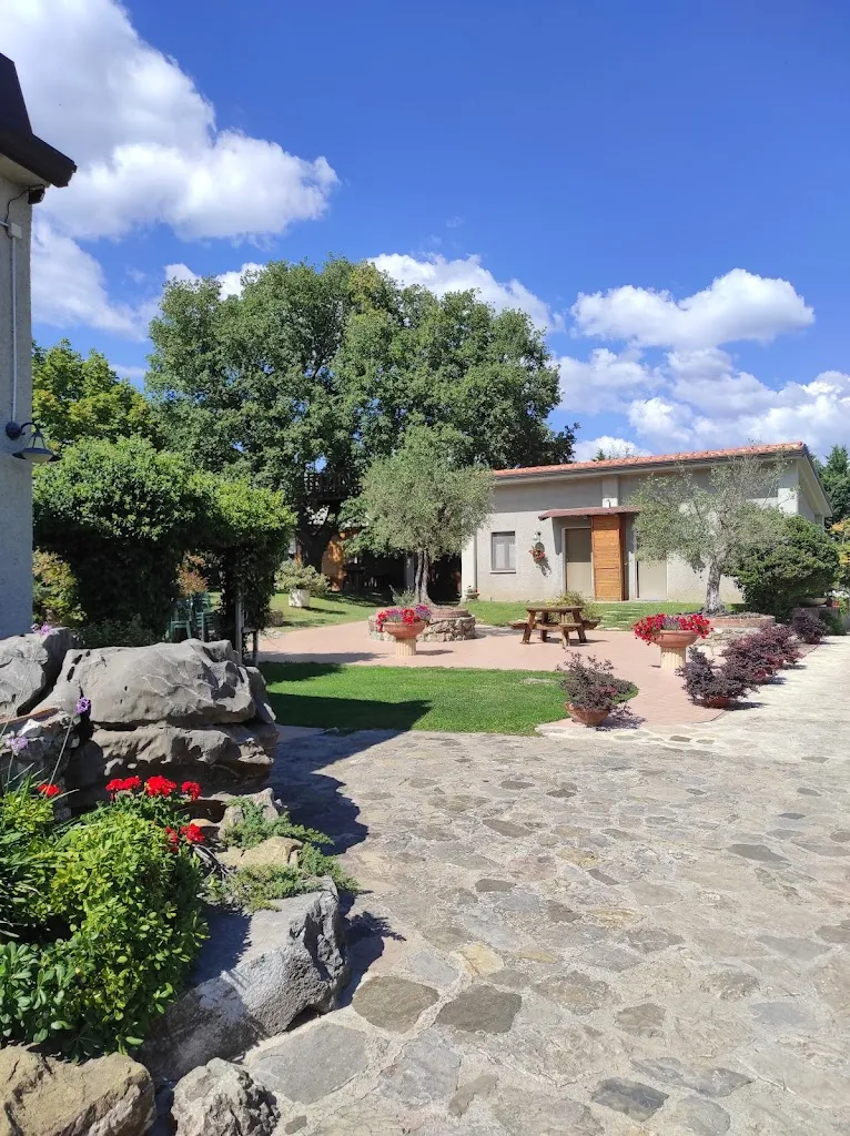 Agriturismo Fattoriabio Pucciariello restaurant in Satriano di Lucania