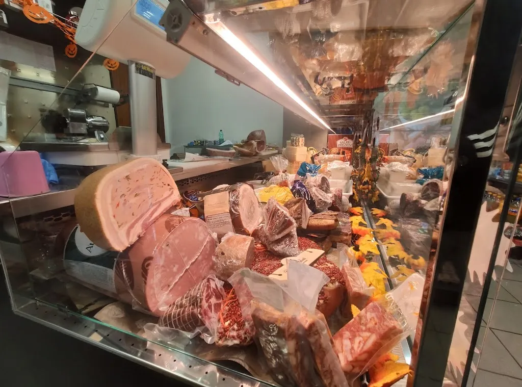 Alimentari del Paese di Buono Maria_Satriano di Lucania_slider_image_3