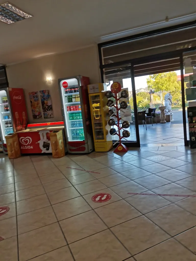 antonino gargiulo_Ploom Reseller Tabacchi Servizi Universal Bar_Senise_review