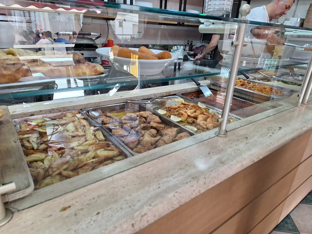 Petra Keupink-Zaffke_Pizza & Spizzico_Senise_review