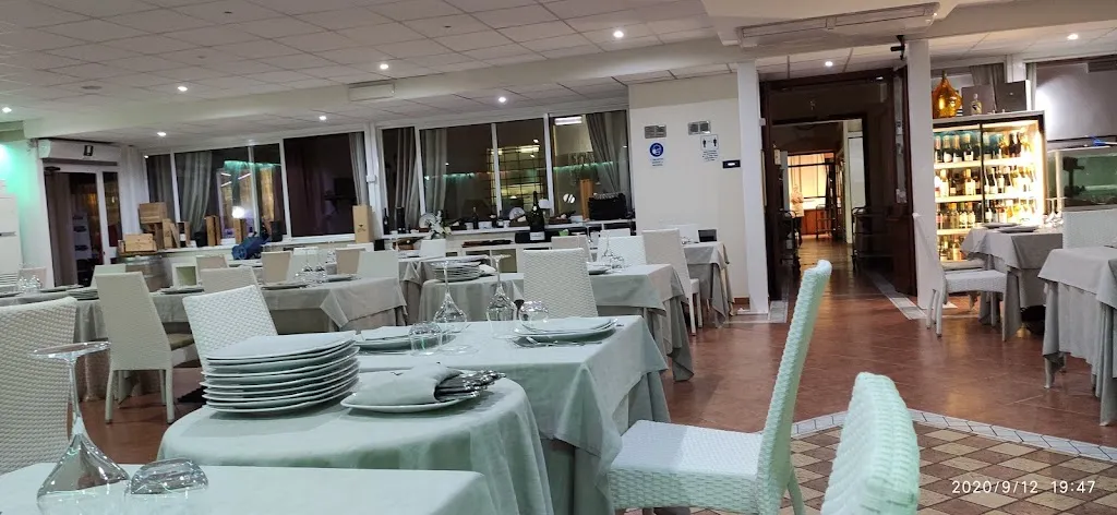 Hotel Ristorante Parco Archeologico Termitito restaurant in Scanzano Jonico