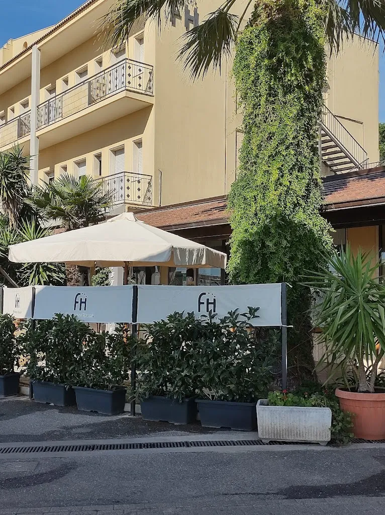 Hotel Forastieri restaurant in Scanzano Jonico