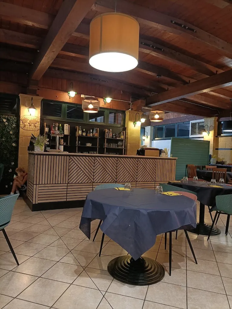 Bar Ristorante Pizzeria Le Rose_Scanzano Jonico_slider_image_2