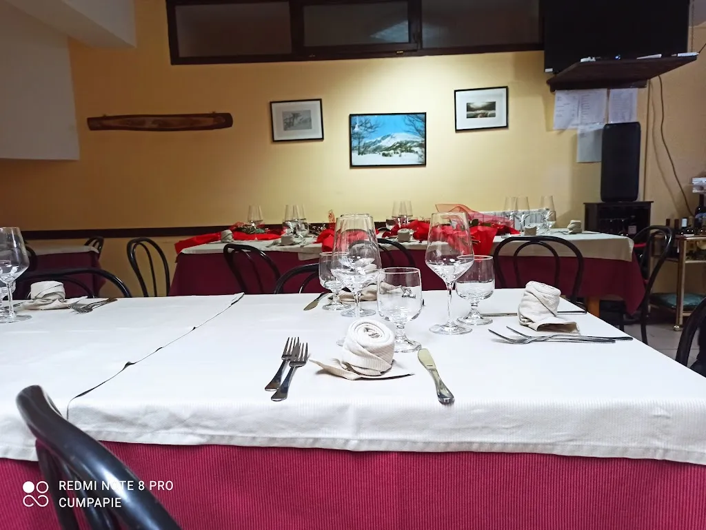 La Grotta restaurant in Terranova di Pollino