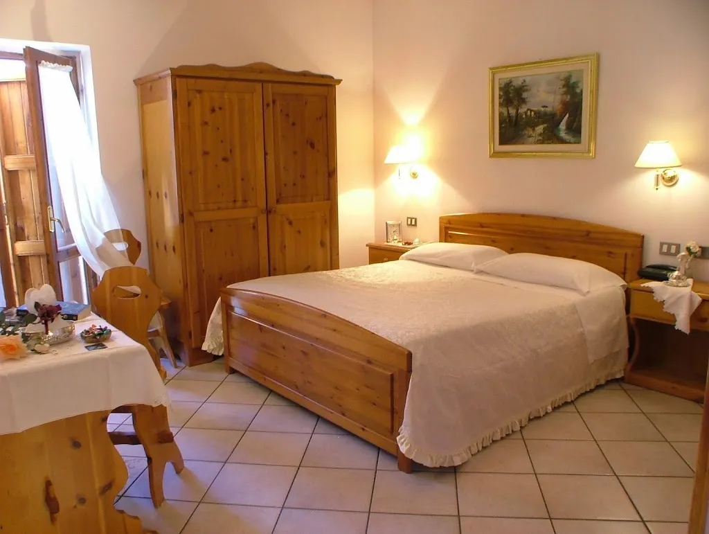 Hotel Picchio Nero_Terranova di Pollino_slider_image_2