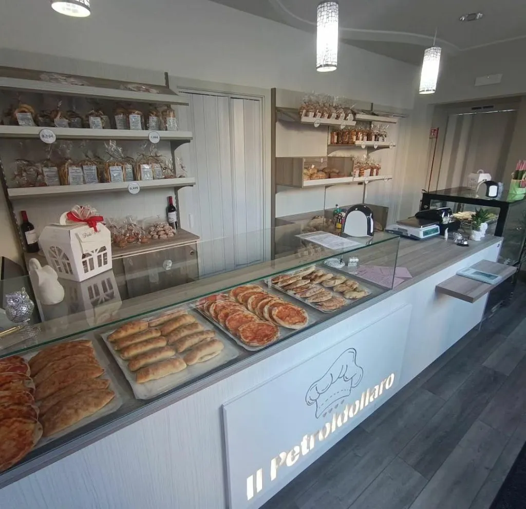 Il Petroldollaro_Tramutola_slider_image_1