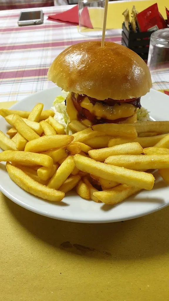 luca addario_La Piccola Corte_Cocullo_recensione