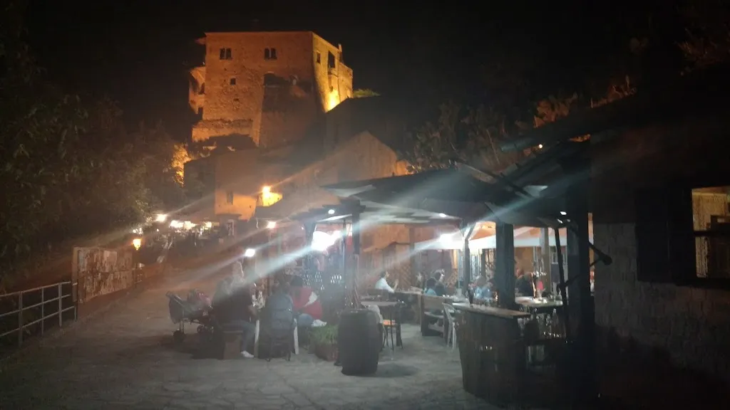 Hostaria Tana del Grillo restaurant in Valsinni