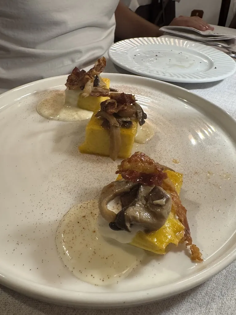 Ristorante Pizzeria Lanterna Verde_Trecchina_slider_image_3