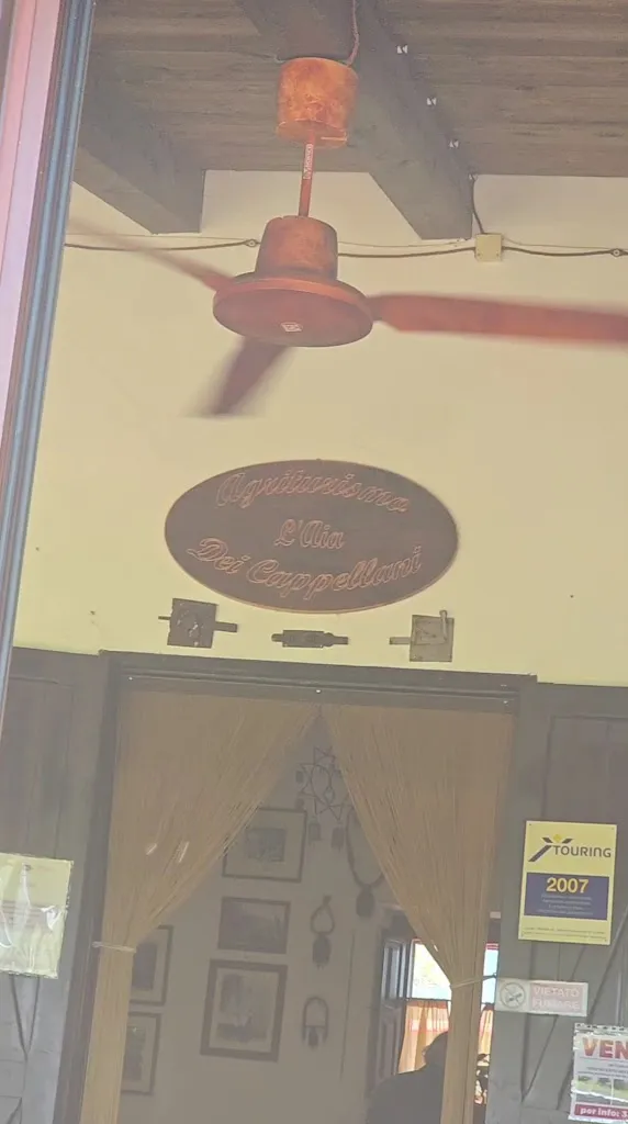 Ros Gal_Agriturismo L'Aia dei Cappellani_Trecchina_review