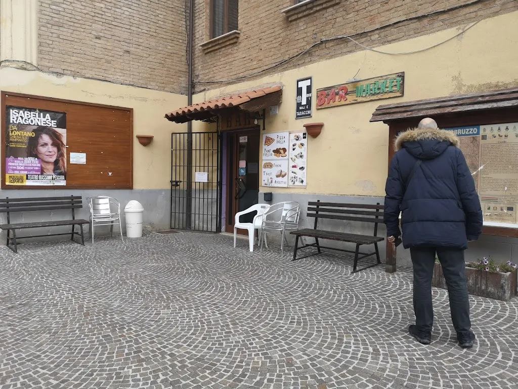 Ilaria Lucattini_Carpe Diem Cafe' Snc_Cocullo_recensione