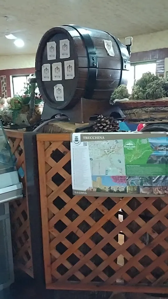 La Sorgente 3 Sas Di Francesca Gioia & C._Trecchina_slider_image_2