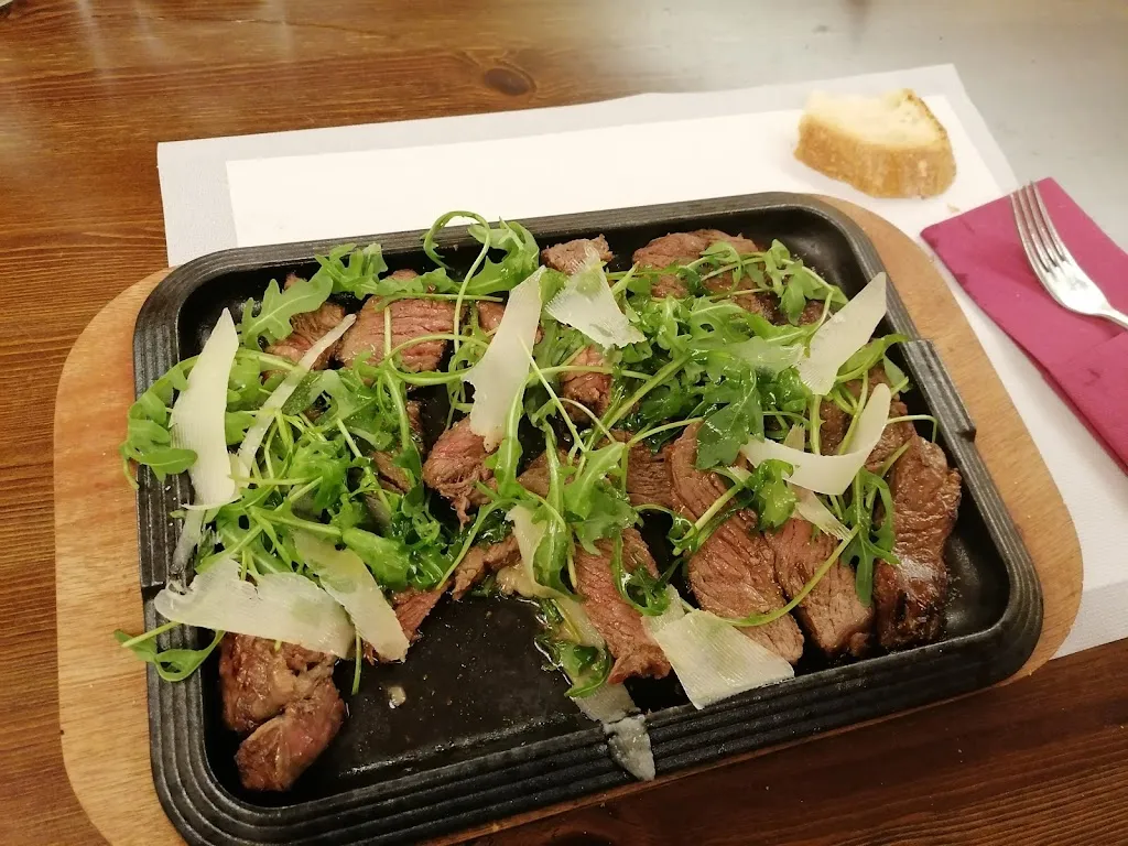 Giuseppe Granieri_Comma 2 - Pizzeria, Braceria, Hamburger, Bar_Vietri di Potenza_review