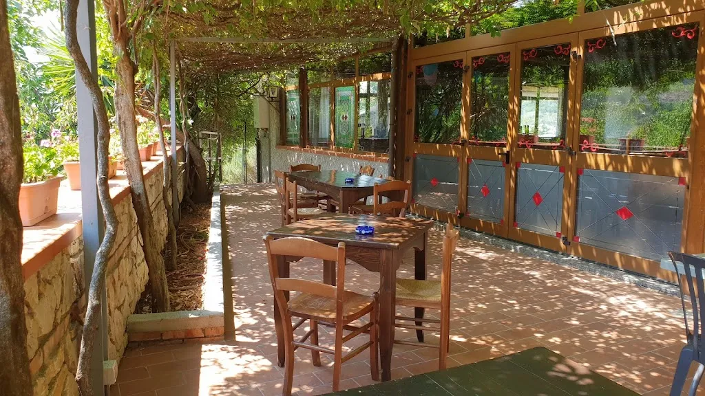 Woodpecker's Pub Ristorante Pizzeria restaurant in Vietri di Potenza