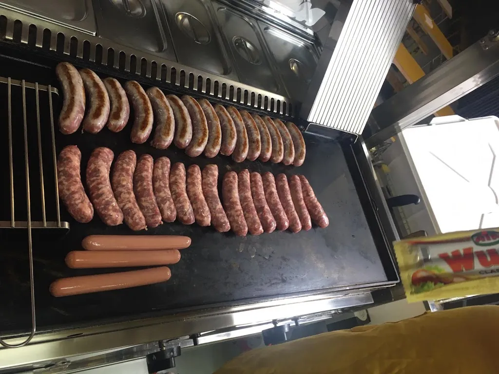 Street Food " I Diavoli della Griglia " restaurant in Vietri di Potenza