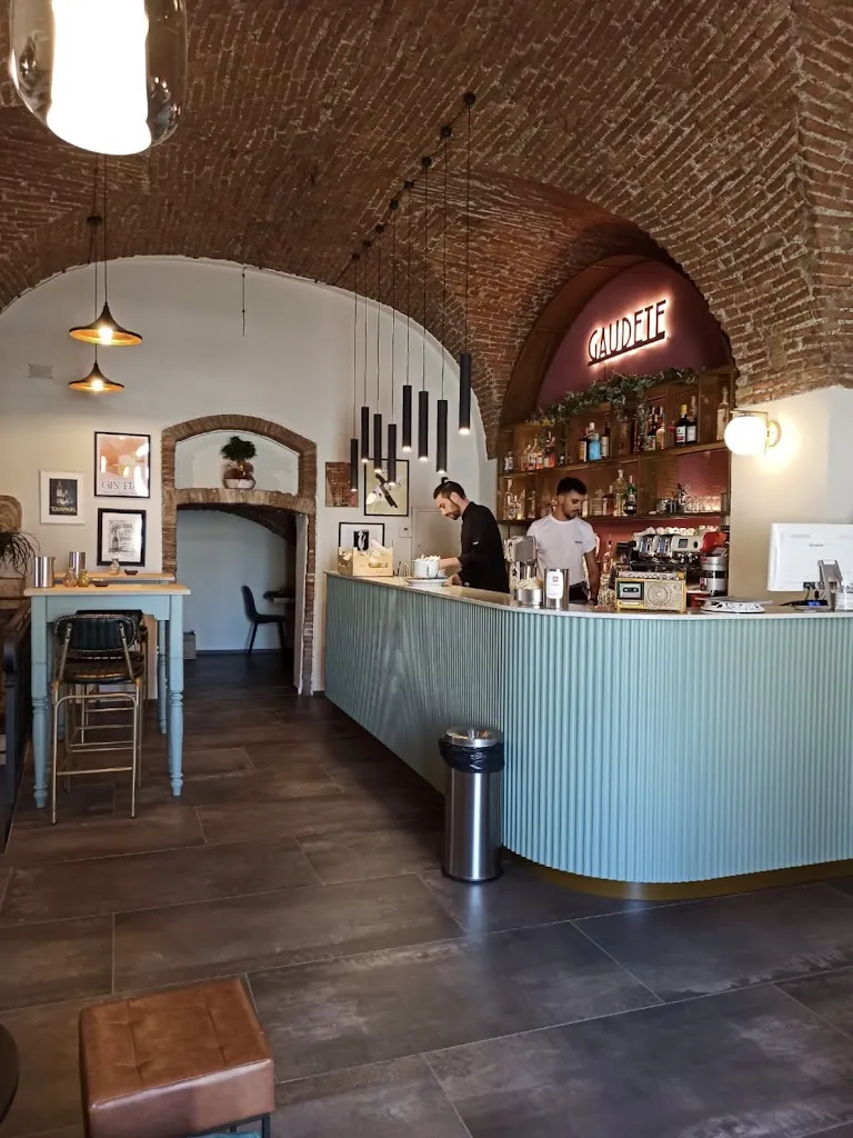 Gaudete Café & Bistrot_Venosa_slider_image_1