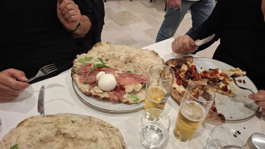 antonio tremamunno_GANEA - Pizzeria, Ristorante_Venosa_review