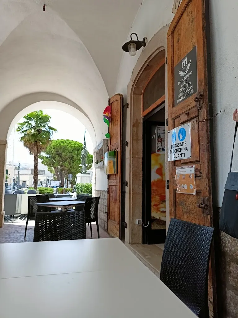 Pizzeria "Il Porticato" restaurant in Venosa