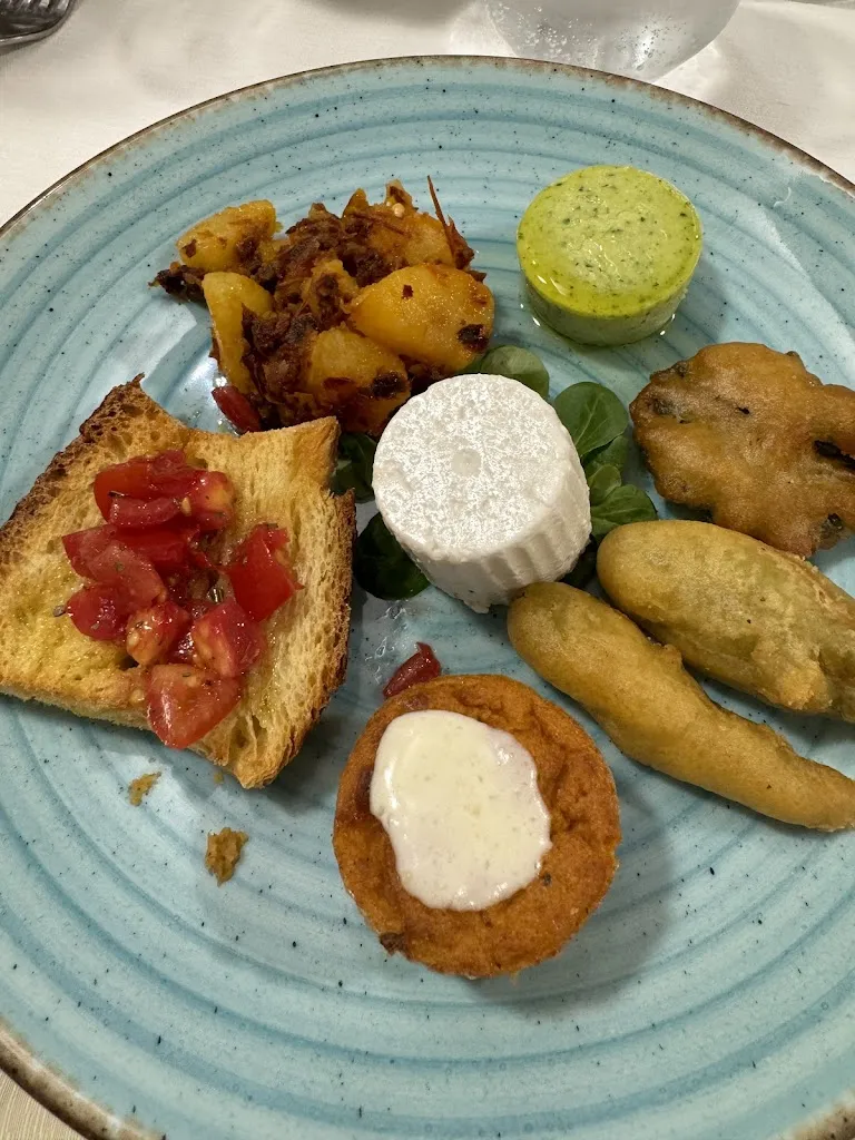 Carmen Stefaniu_Villa del Sorriso Ristorante Pizzeria_Venosa_review