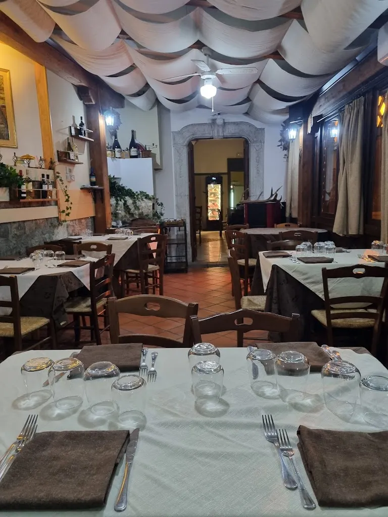 La Dimora Antica Restaurant restaurant in Viggianello