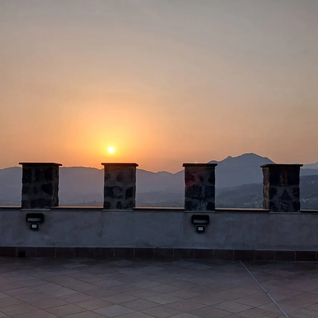 Leanne Aspell_The Castello Dei Principi Sanseverino_Viggianello_review