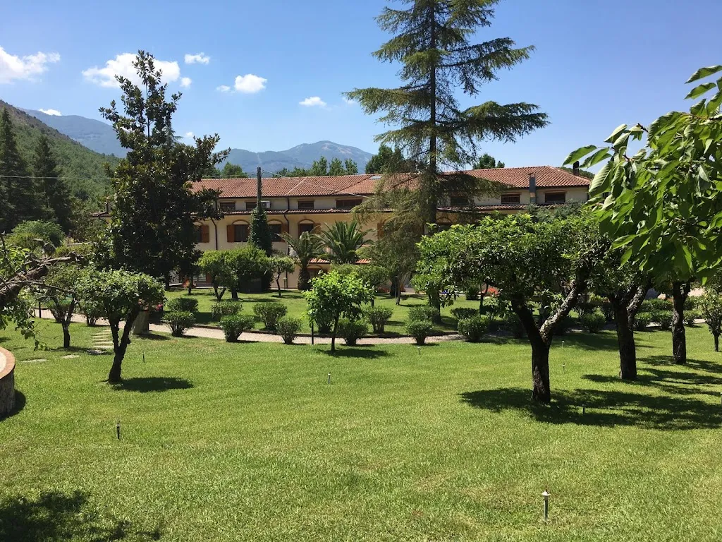 Hotel Ristorante Il Boschetto_Viggianello_slider_image_3