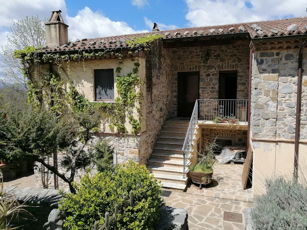 Masseria Campolerose a Viggianello nel PARCO NAZIONALE POLLINO - Prodotti TIPICI Lucani - CUCINA casalinga Lucana_Viggianello_slider_image_3